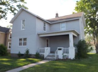 1509 Washington St, Muscatine, IA 52761