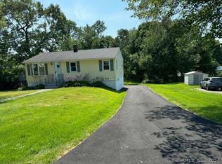 24 Crestwood Ave, Watertown, CT 06795
