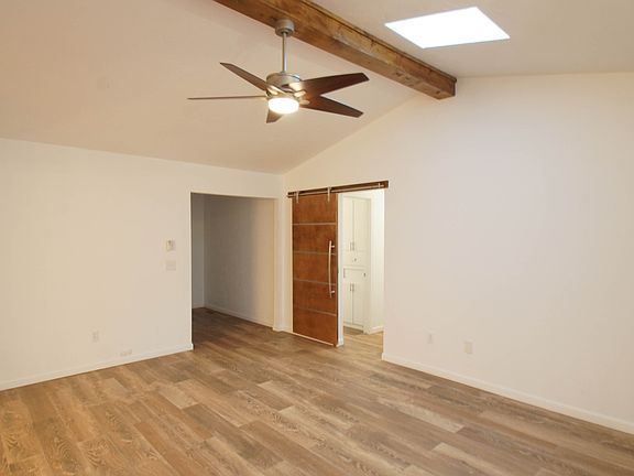 2nd image of 18505 Bur Oak Dr