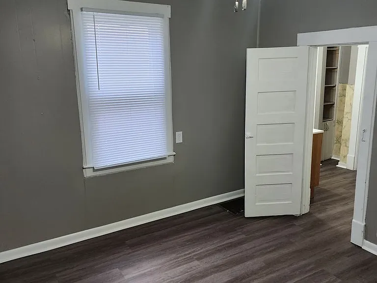 1437 S Webster St — Photo 5