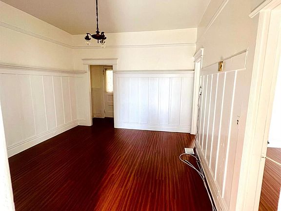 3rd image of 1847-1857 Stockton St #1857A