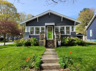 1522 W Park Ave, Champaign, IL 61821