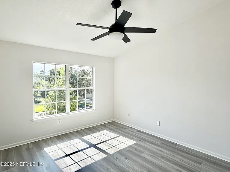 13424 English Peak Ct — Photo 15