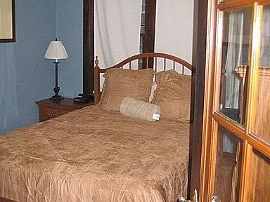 Guest bedroom, with separate entrance