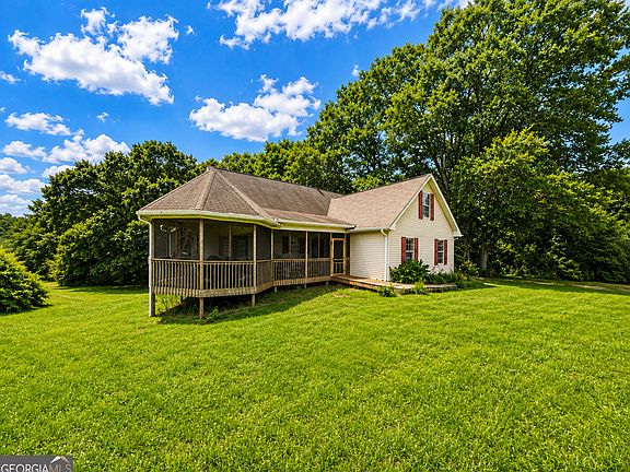 2nd image of 2433 Bear Creek Rd
