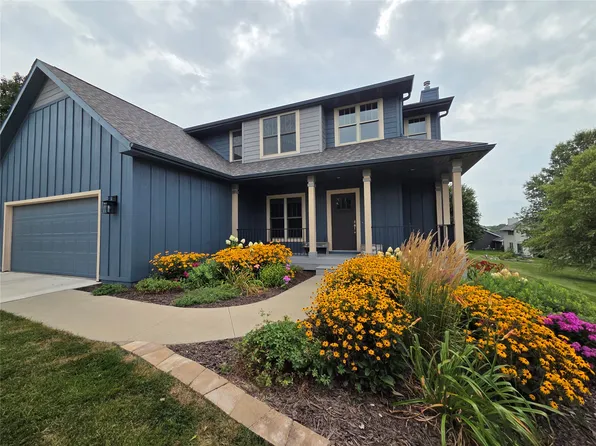 2013 Country Club Rd, Indianola, IA 50125