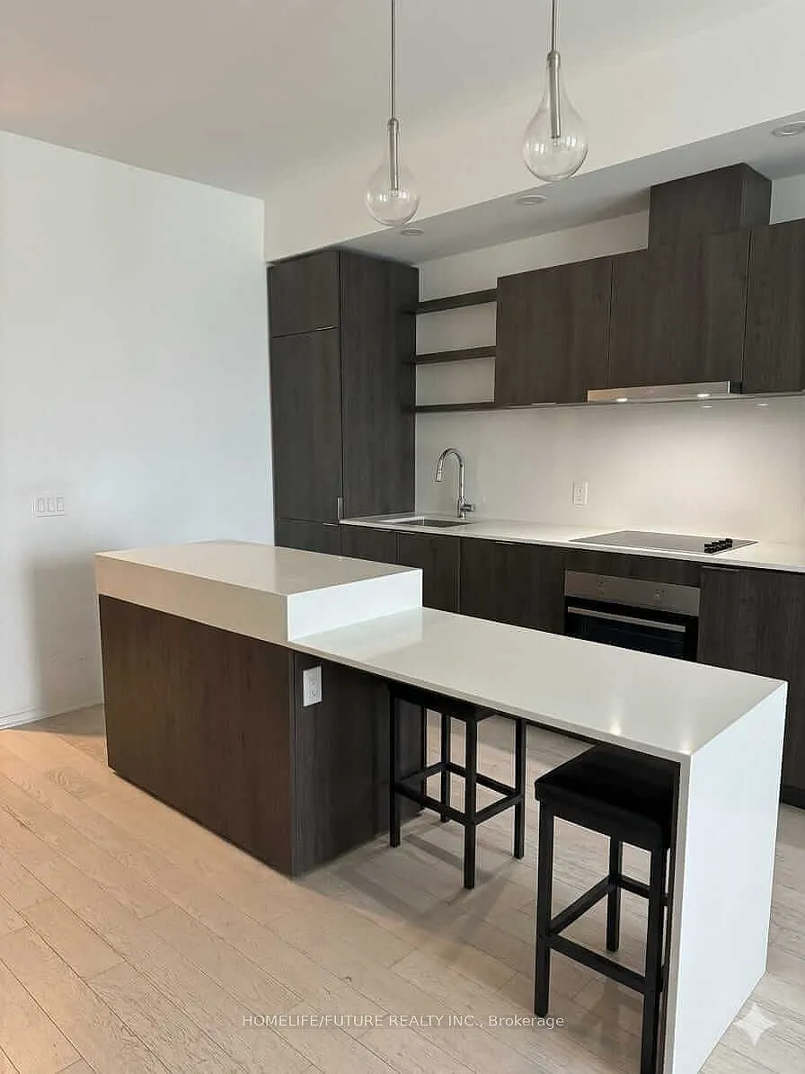 Building Photo - 12 Bonnycastle St #810