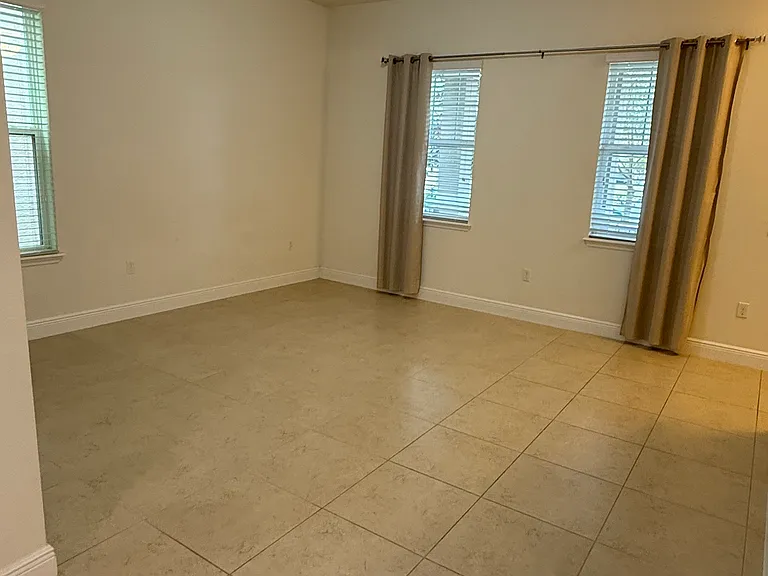 12166 Canyon Sun Trl — Photo 4