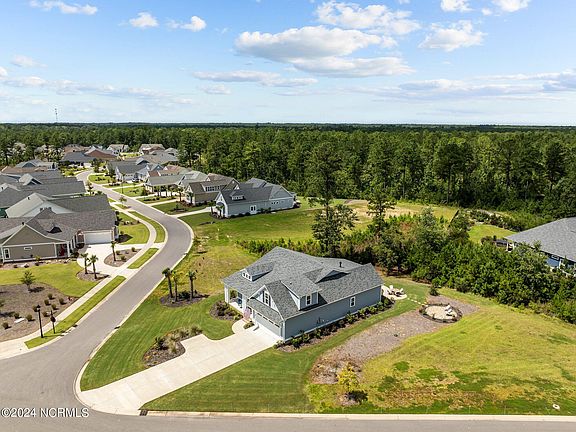 3rd image of 8622 Piney Hollow Court NE