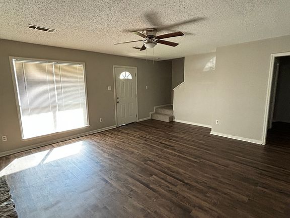 4th image of 205 Otter Pl