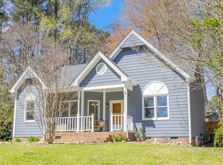 204 Crosspine Dr, Raleigh, NC 27603