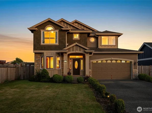 6916 37th Place NE, Marysville, WA 98270