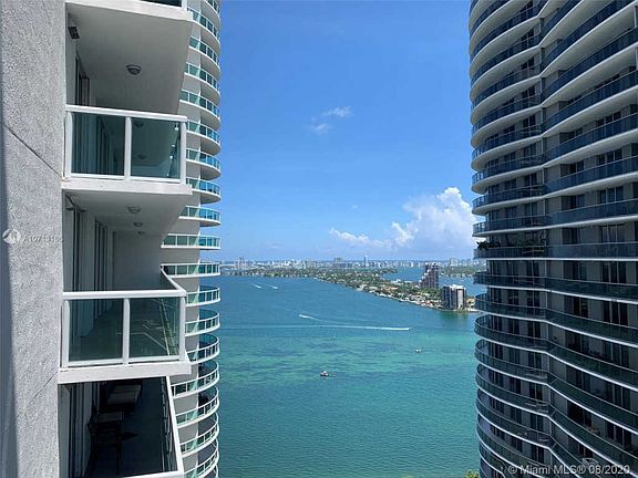 4th image of 1800 N Bayshore Dr APT 3215