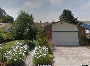 3431 W Myrtle Loop, Florence, OR 97439