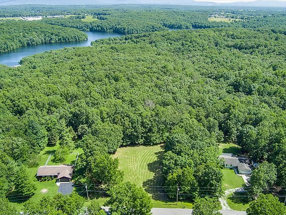 5th image of 19AC Firetower Ln