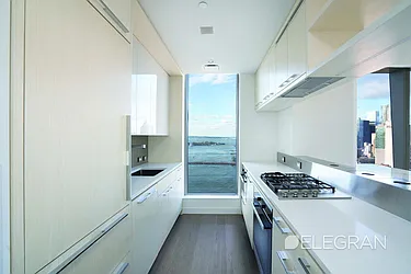 Rented by (Legacy) Elegran