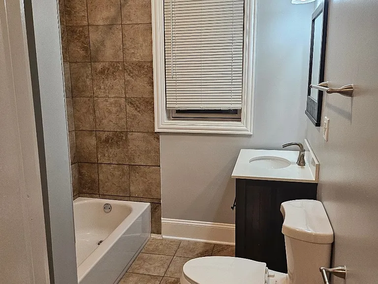 7725 S Essex Ave #2 — Photo 6