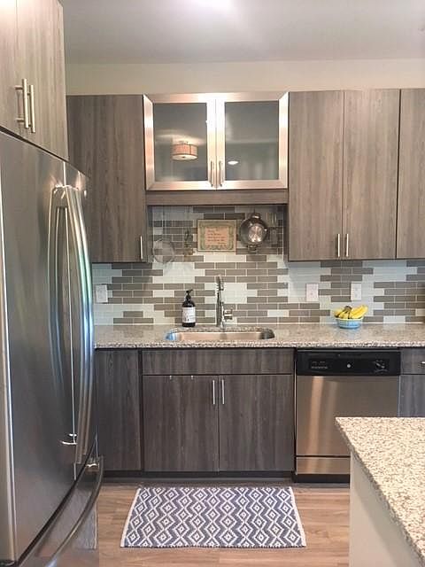 Kitchen with plenty of light (natural light too from the win