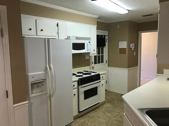 4th image of 2906 Norwood Dr
