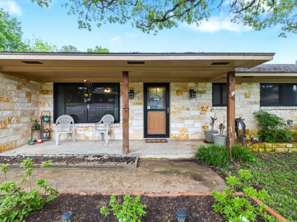 1730 W Hull St, Denison, TX 75020