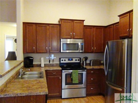 2nd image of 101 Red Fern Ct