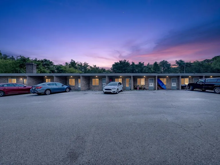 16001 Dixie Hwy #3 — Photo 8