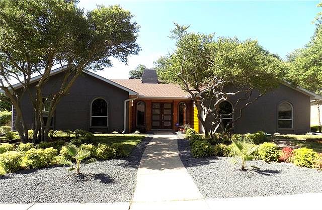 1st image of 6623 Hillbriar Dr
