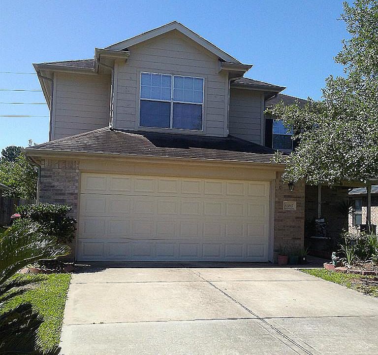 1st image of 11915 Piney Bend Dr