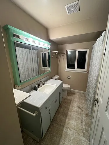 2185 Zinfandel Ln Photo 1