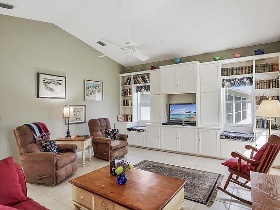 2nd image of 8840 Staghorn Way