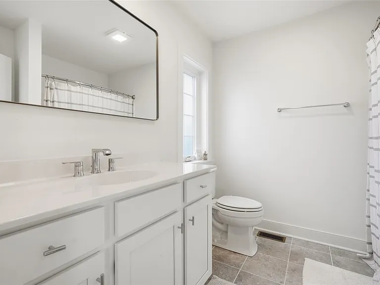 320 Highbridge Ln — Photo 26