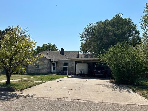 310 Barkley St, Spearman, TX 79081