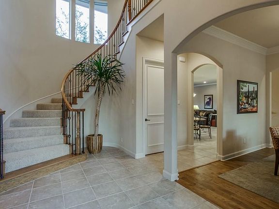 5th image of 7506 Ramblewood Dr