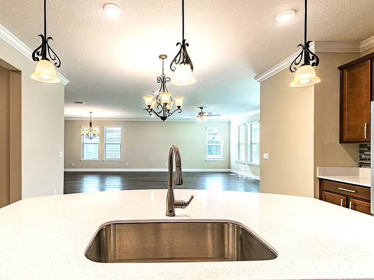 8278 Procida Isle Ln — Photo 31