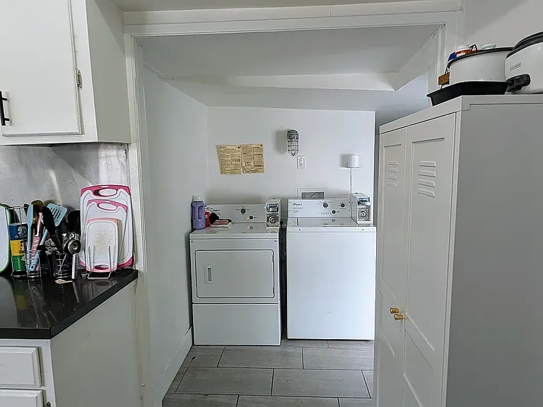 1101 W Vernon Ave #V3 — Photo 8