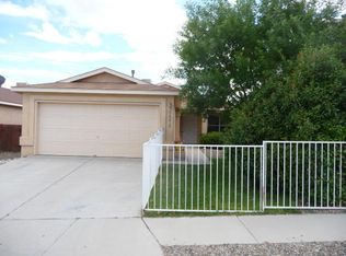 10212 Teal Rd SW, Albuquerque, NM 87121