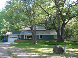 7143 E 30th Rd #3/4, Cadillac, MI 49601