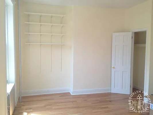 Rented by Brooklyn Heights Real Estate Inc | media 15