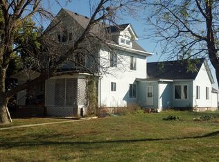 4720 Prairie Rd, Hopedale, IL 61747