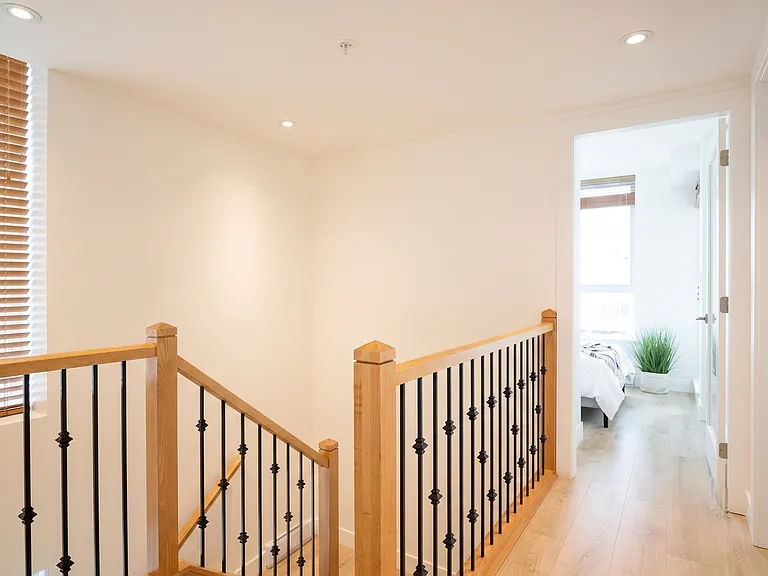 1425 Alberni St #37279 — Photo 3