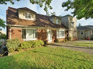 165 Dutchess Ave, Staten Island, NY 10304