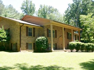 893 McNeill St, Carthage, NC 28327