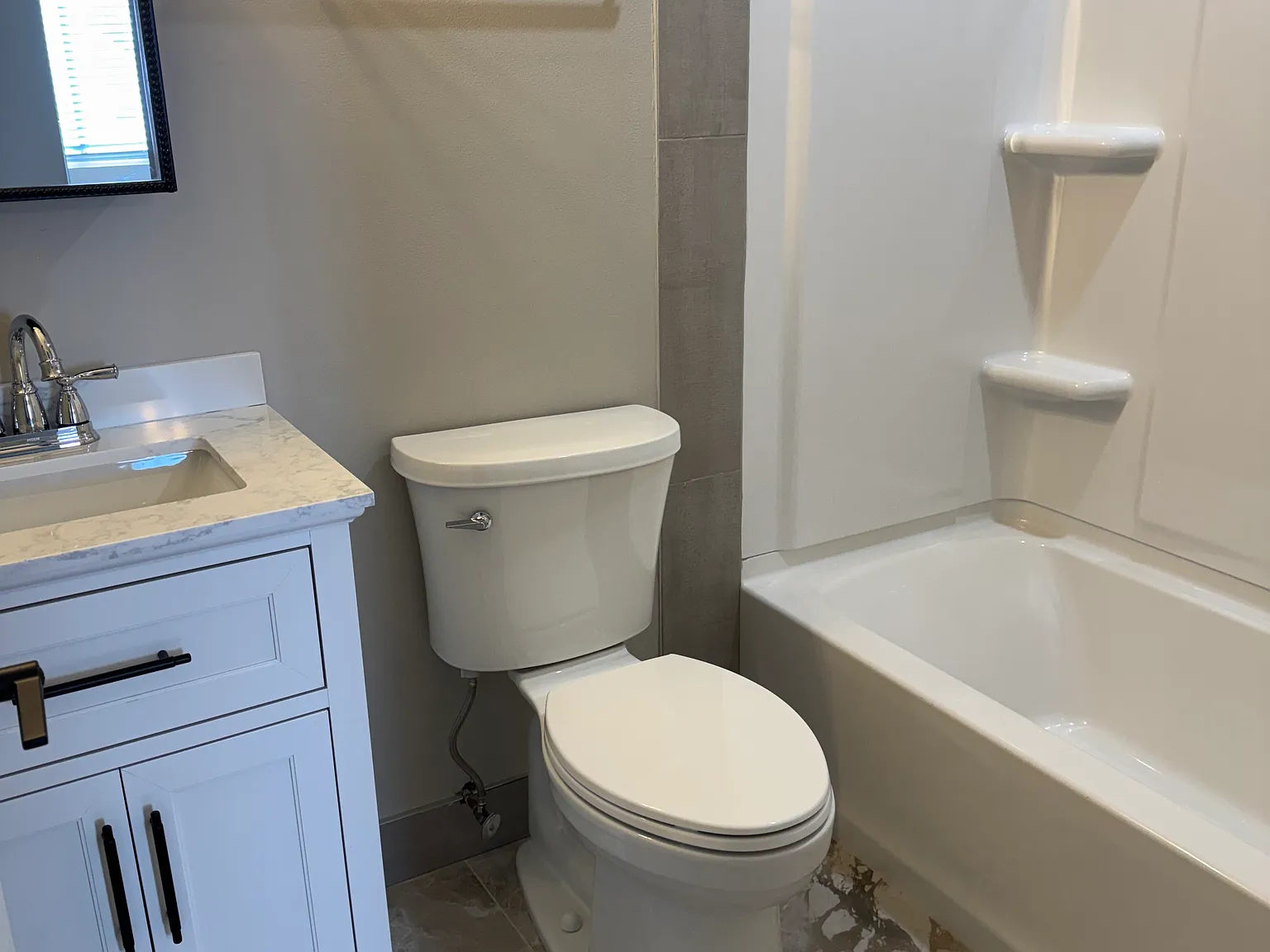 2 bed, 800 sqft, $2,600 — Photo 4