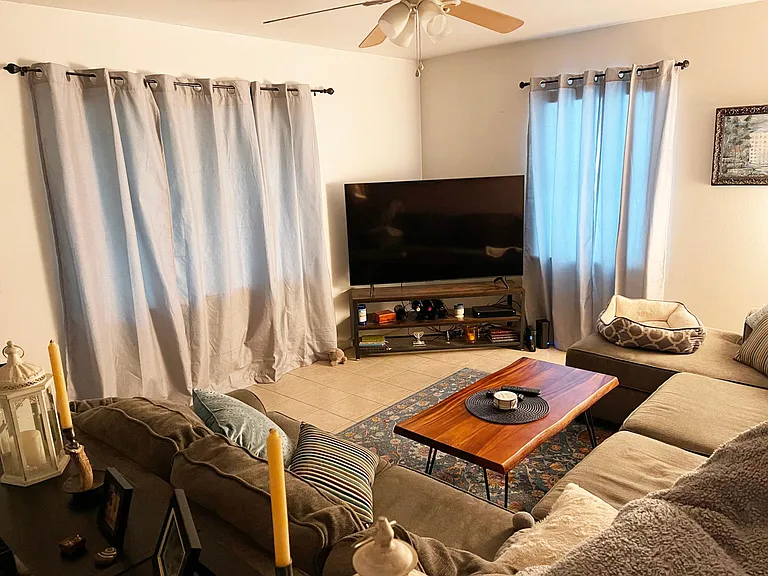 503 Lake Dr — Photo 4