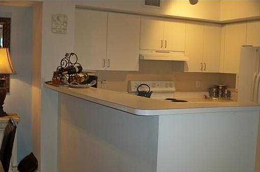 4th image of 4832 N State Road 7 #7305