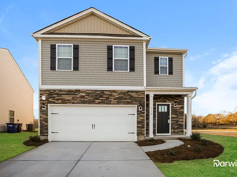 112 Old Home Rd — Photo 1