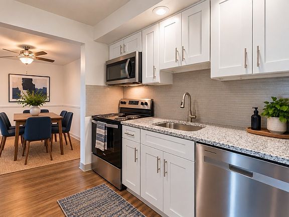 2nd image of 32 Portland Pkwy #23-2