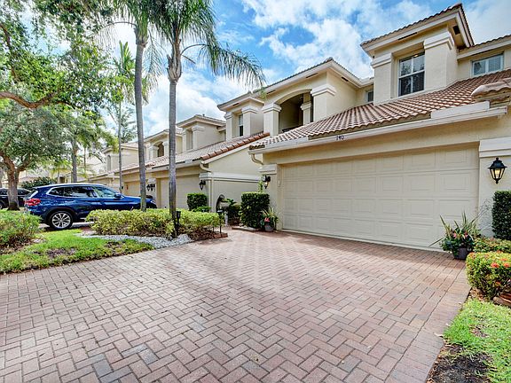 2nd image of 740 Cable Beach Lane