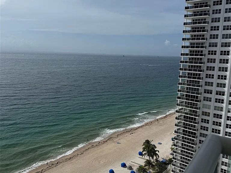 3550 Galt Ocean Dr #2003 — Photo 22