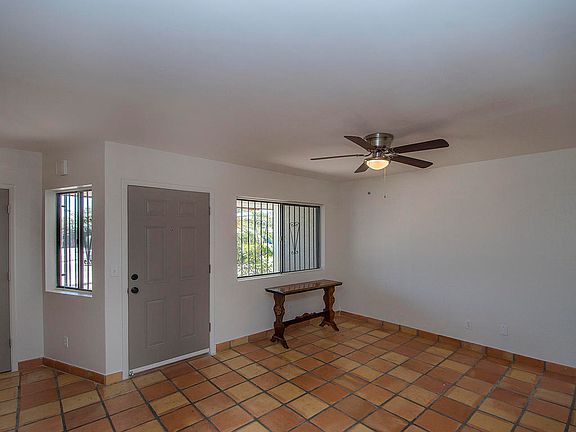 3rd image of 4189 N Western Winds Dr